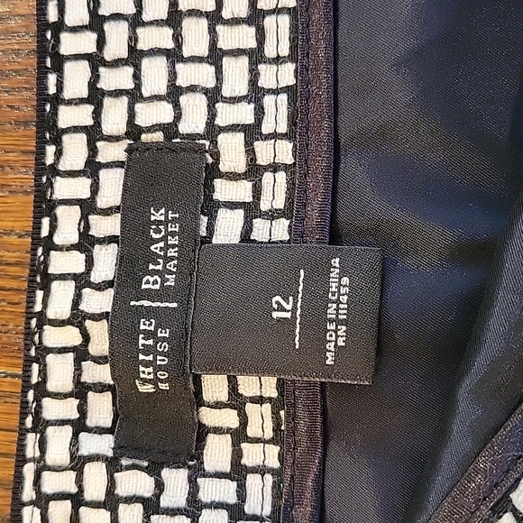 White House Black Market Pencil Skirt - Picture 6 of 7